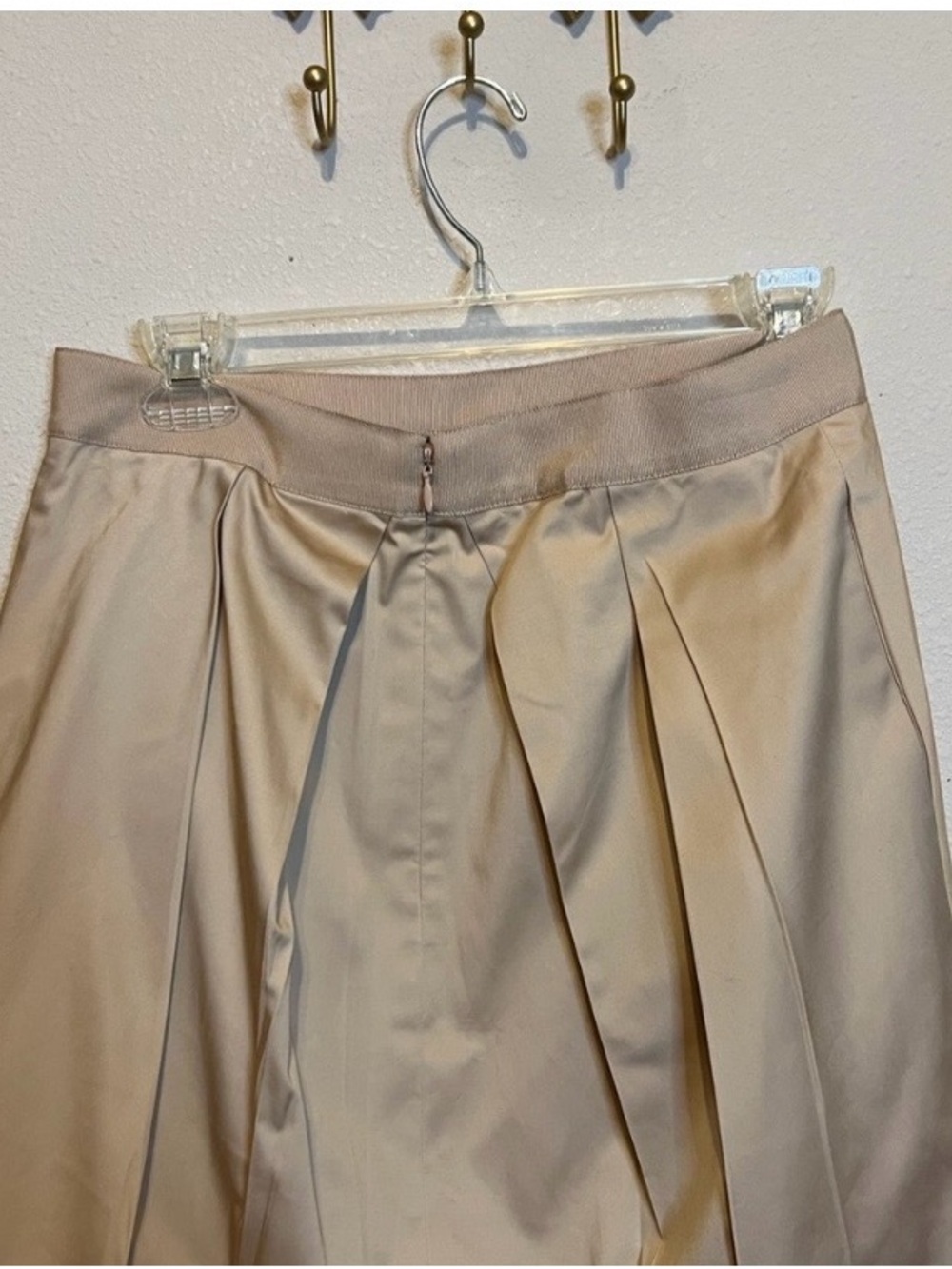 NWT, Woman’s Pleated Skirt in Light Beige